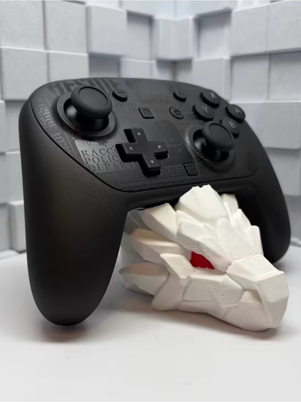 Dungeons And Dragons Controller Stand Xbox PC PlayStation NEW Games Toys Decor